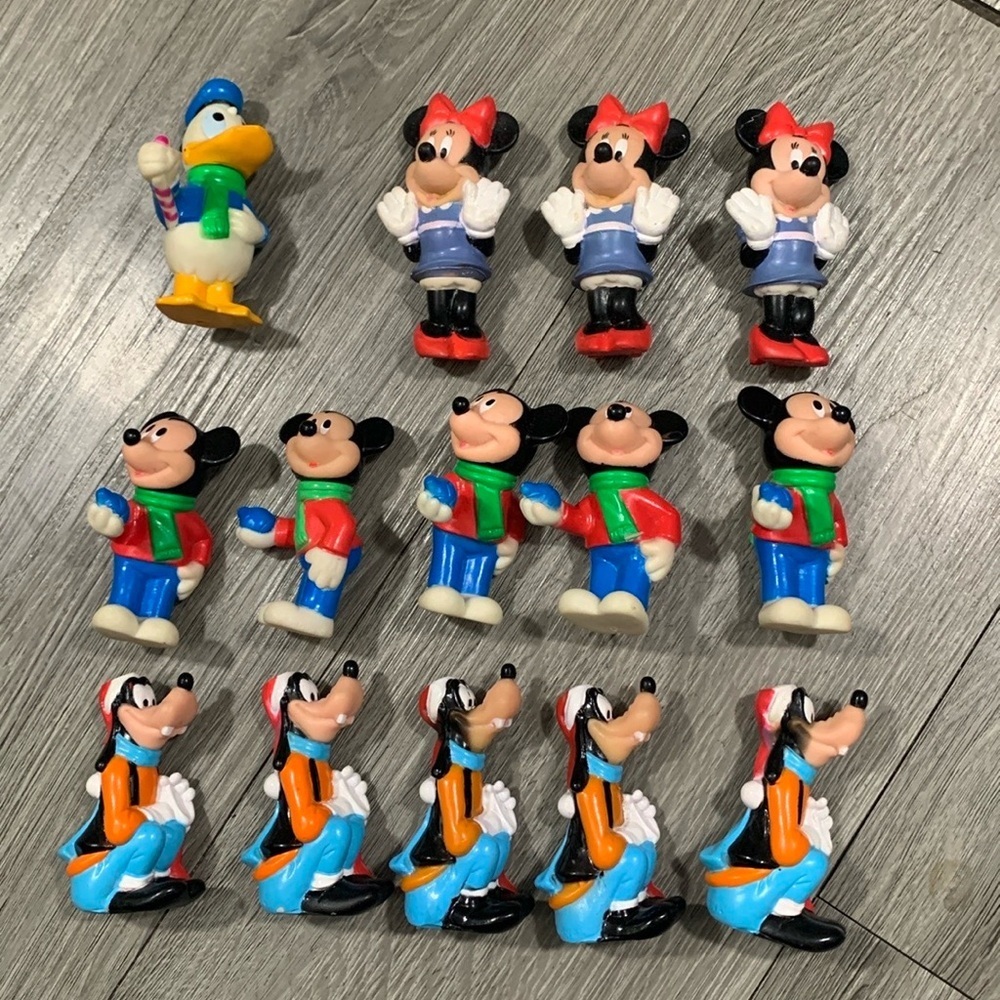 Disney Vintage Set of 10 + 4 Extra Christmas‎ Light Enhancers
